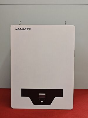 25,6 V 100 Ah LiFePO4-Wandbatterie für die Energiespeicherung zu Hause mit langer Lebensdauer